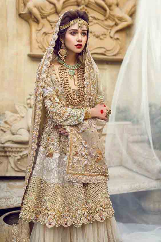 Pakistani Bridal Dresses 2022 For Walima 