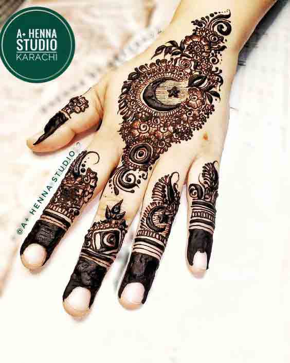 Moon and star mehndi designs