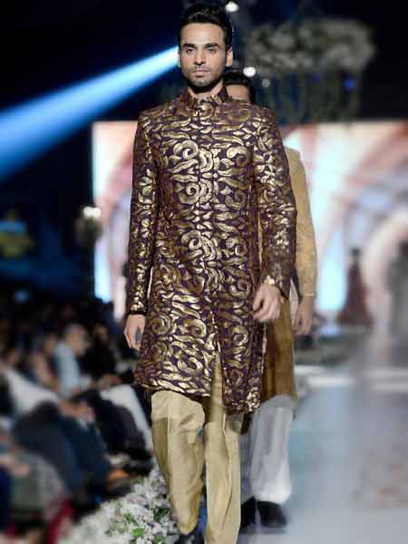 Pakistani-short-sherwani-designs-23 – FashionEven